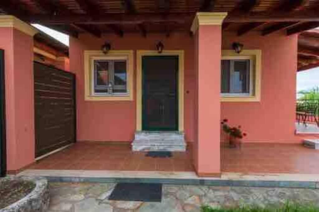 Sofis Private House With Big Garden Apartment Alykes Potamou Ngoại thất bức ảnh