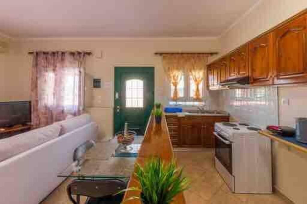 Sofis Private House With Big Garden Apartment Alykes Potamou Ngoại thất bức ảnh