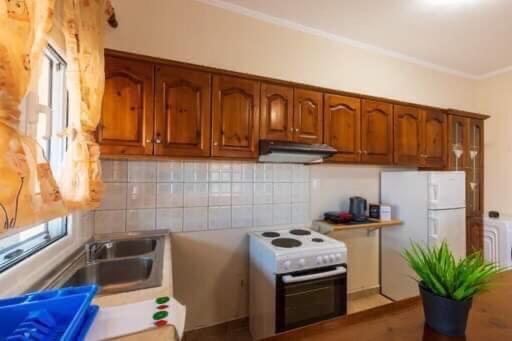 Sofis Private House With Big Garden Apartment Alykes Potamou Ngoại thất bức ảnh